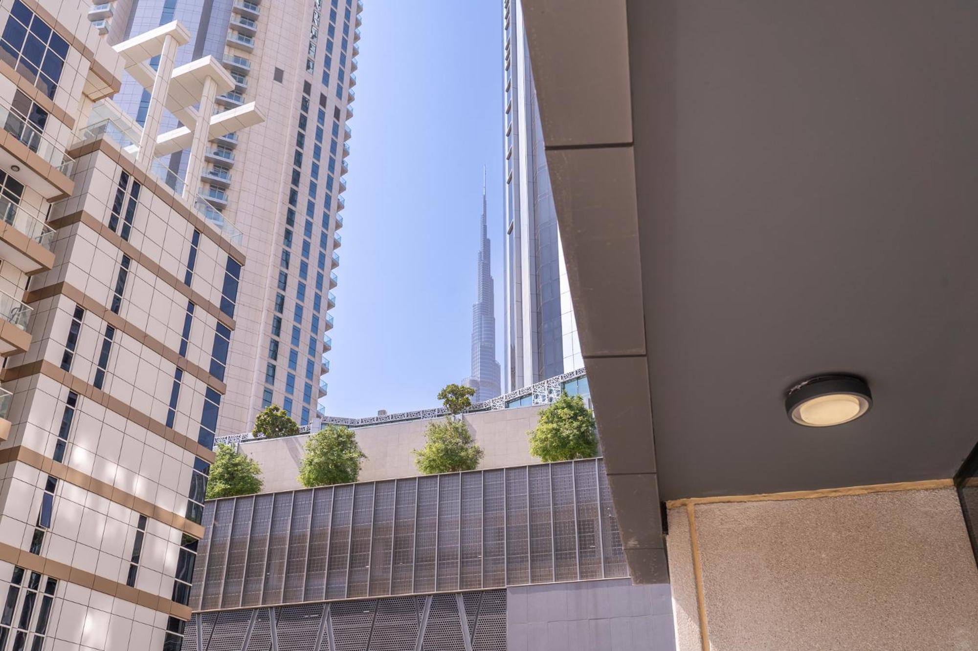 Dunya Tower Luxury And 2 Min Walk To Dubai Mall And Burj Khalifa In Heart Of Downtown Exterior foto