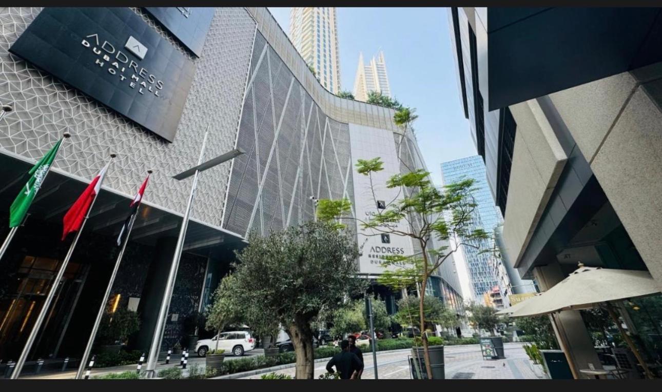 Dunya Tower Luxury And 2 Min Walk To Dubai Mall And Burj Khalifa In Heart Of Downtown Exterior foto